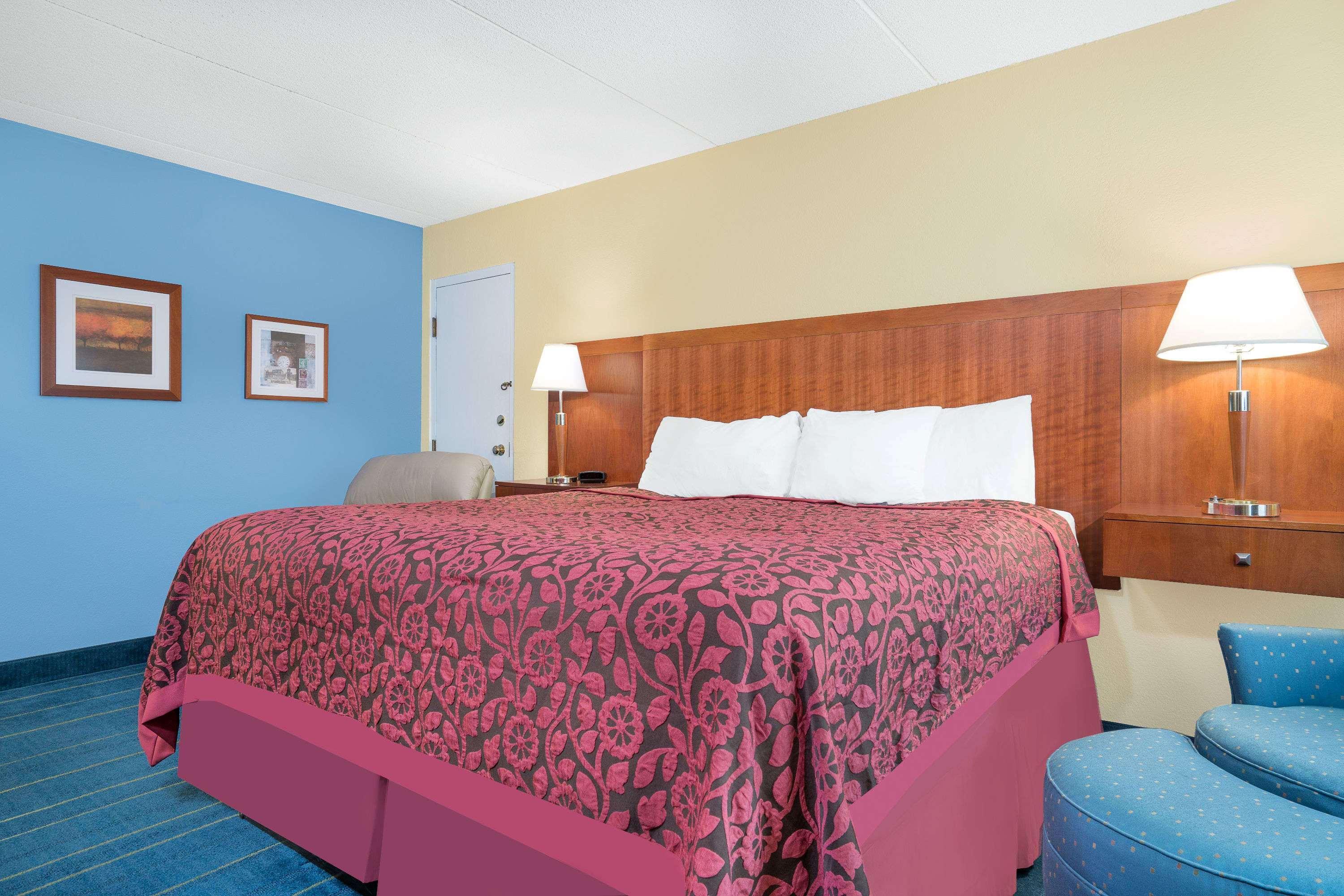 Days Inn By Wyndham Alexandria Mn Extérieur photo