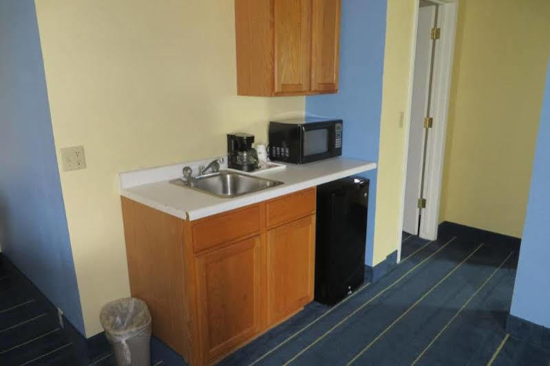Days Inn By Wyndham Alexandria Mn Extérieur photo