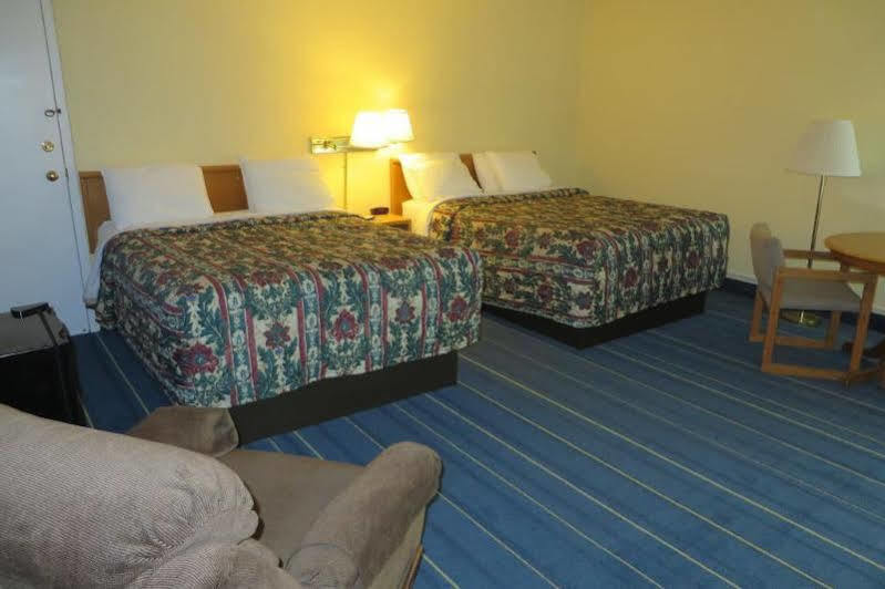 Days Inn By Wyndham Alexandria Mn Extérieur photo