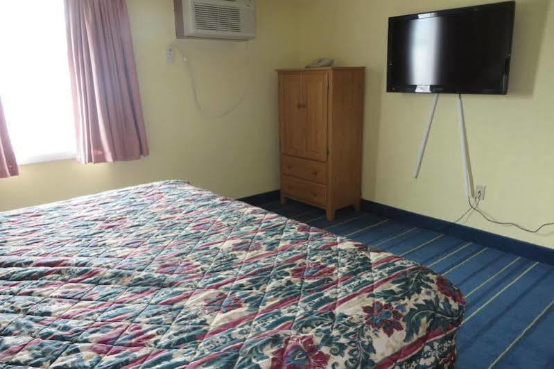 Days Inn By Wyndham Alexandria Mn Extérieur photo